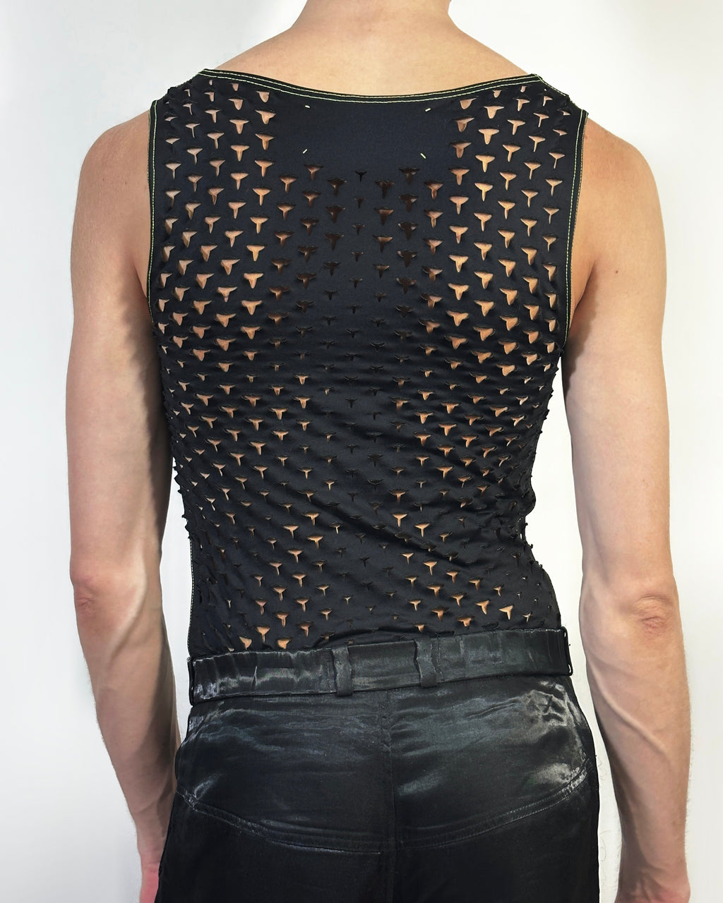 Y-Sculpt tank top